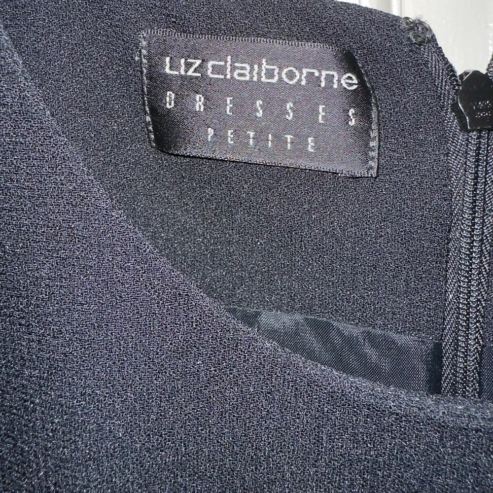 Liz Claiborne Black Sleeveless Sheath Cocktail Dress - Picture 4 of 6